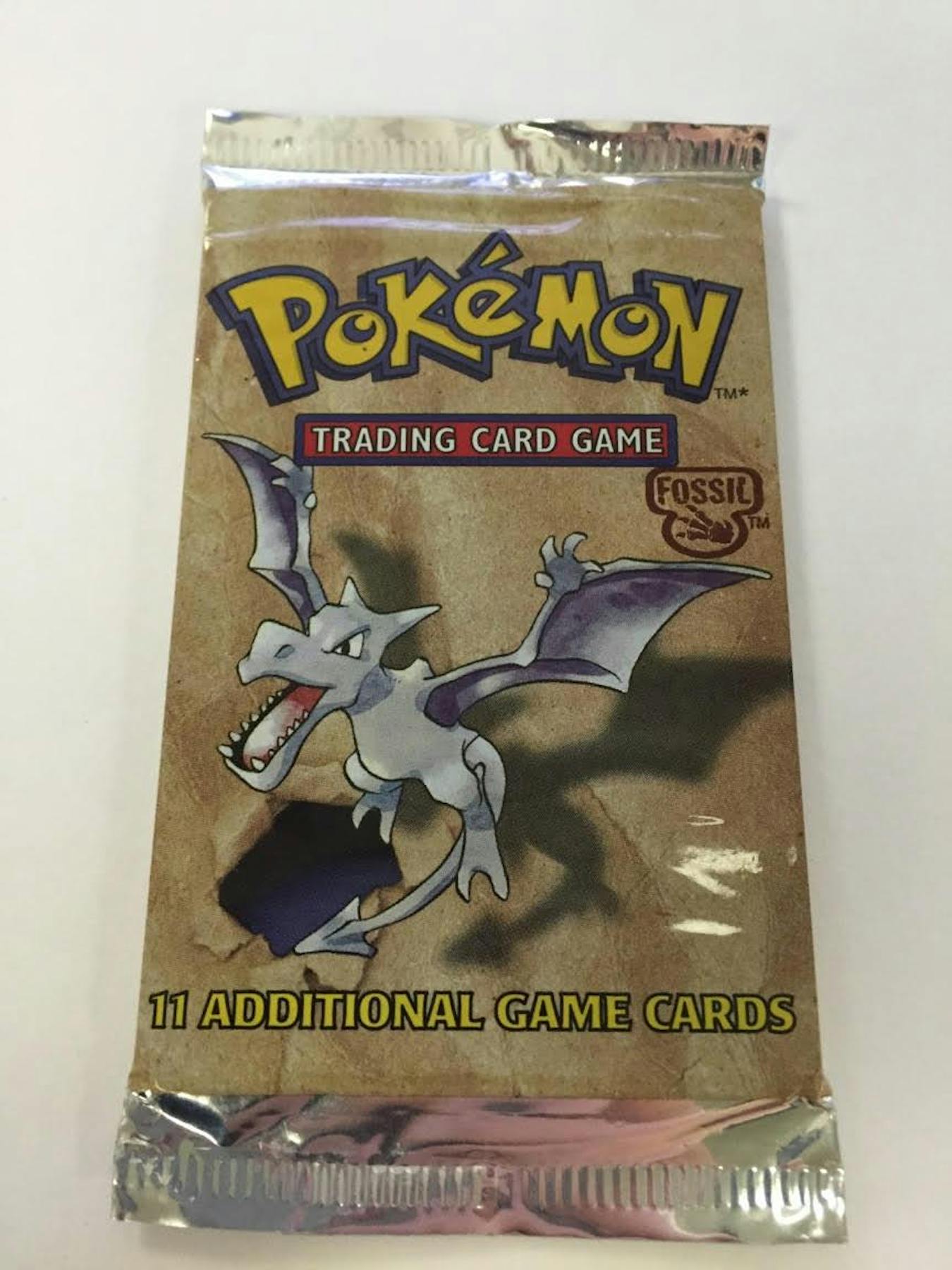 Pokemon Fossil Unlimited Booster Pack Aerodactyl Art UNSEARCHED